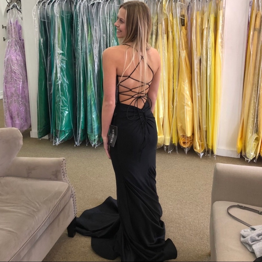 Sherri Hill Prom Dress